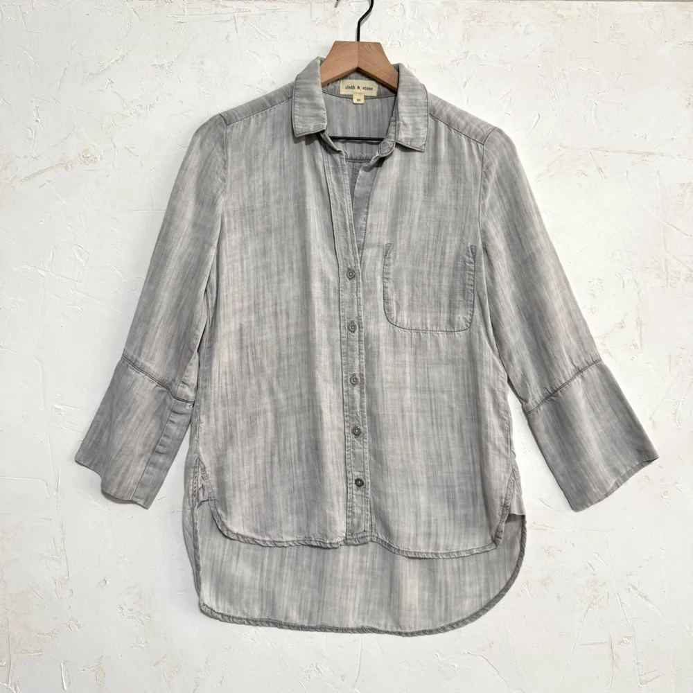 Cloth & Stone Washed Gray Tencel Button-Up Shirt, Hi-Low Hem – XS - Picture 1 of 7
